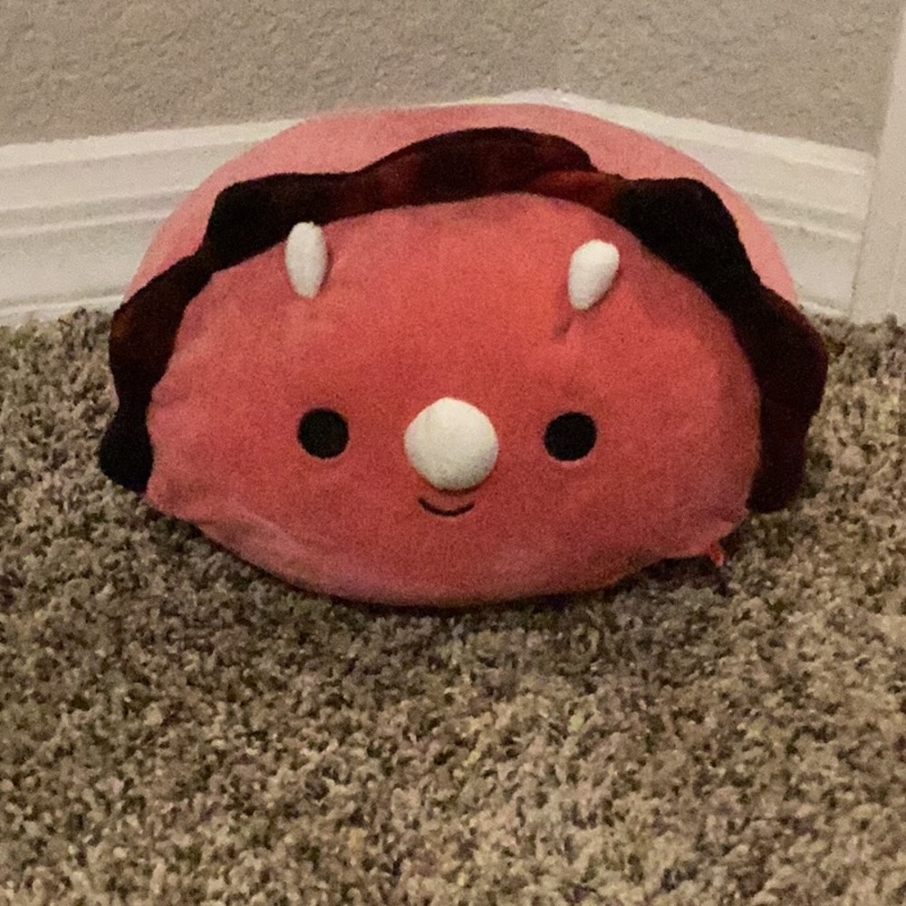 Tristan 8 inch stackable Squishmallow (triceratops)